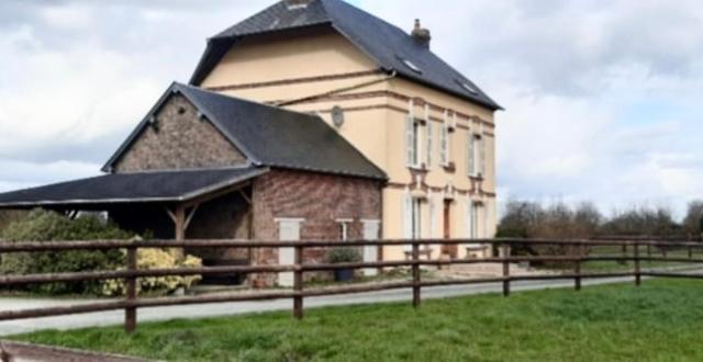 B&B Haras De La Cour Fleury Saint-Michel-de-Livet Exterior foto